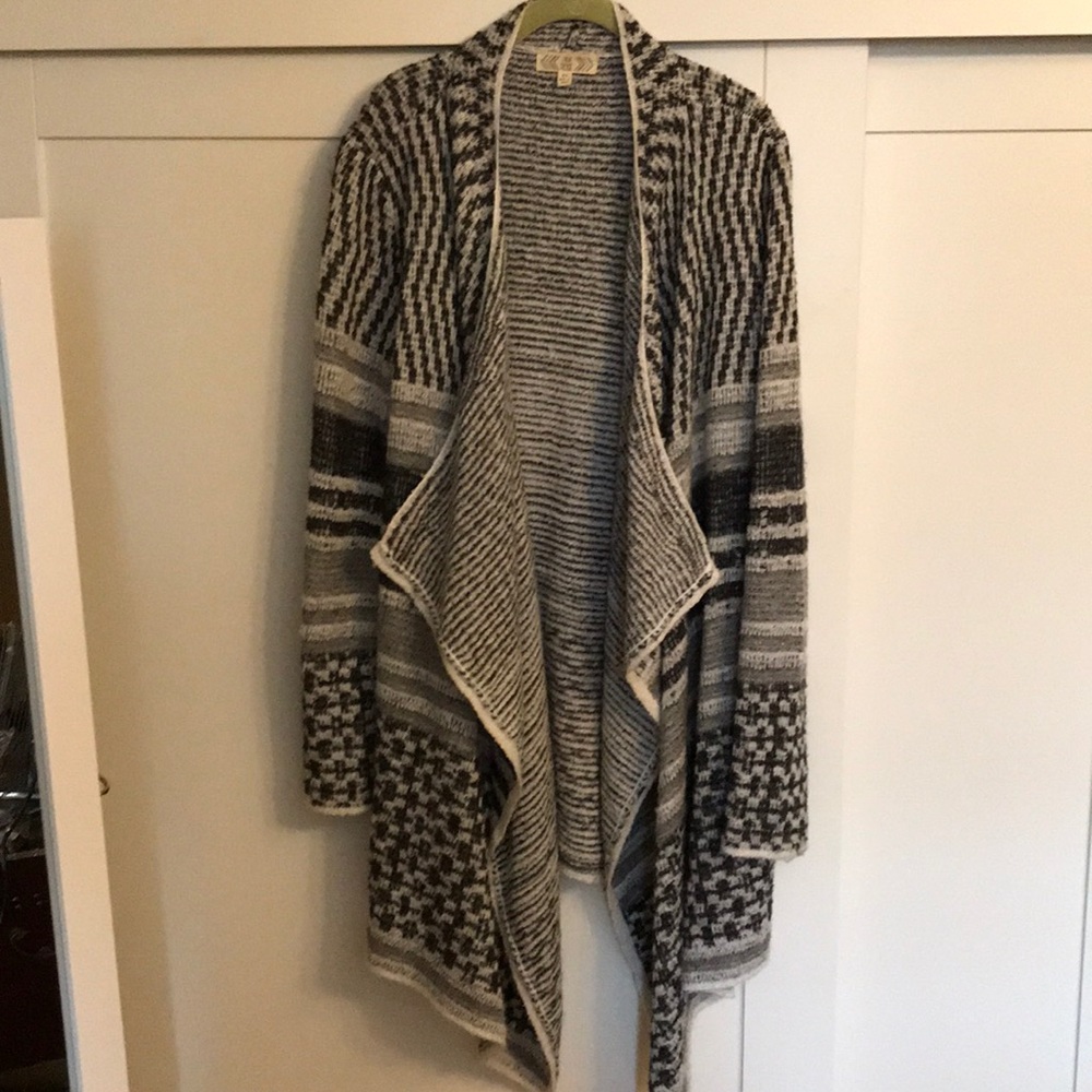 Woman’s Sweater XL